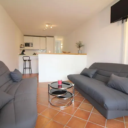 Borgo, 1 Piece, 2 Personnes - Fr-1-650-9 Apartment *